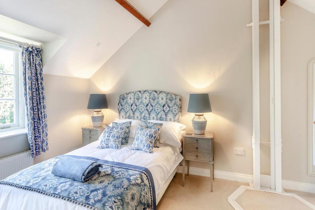 Photo of Others in Shaftesbury