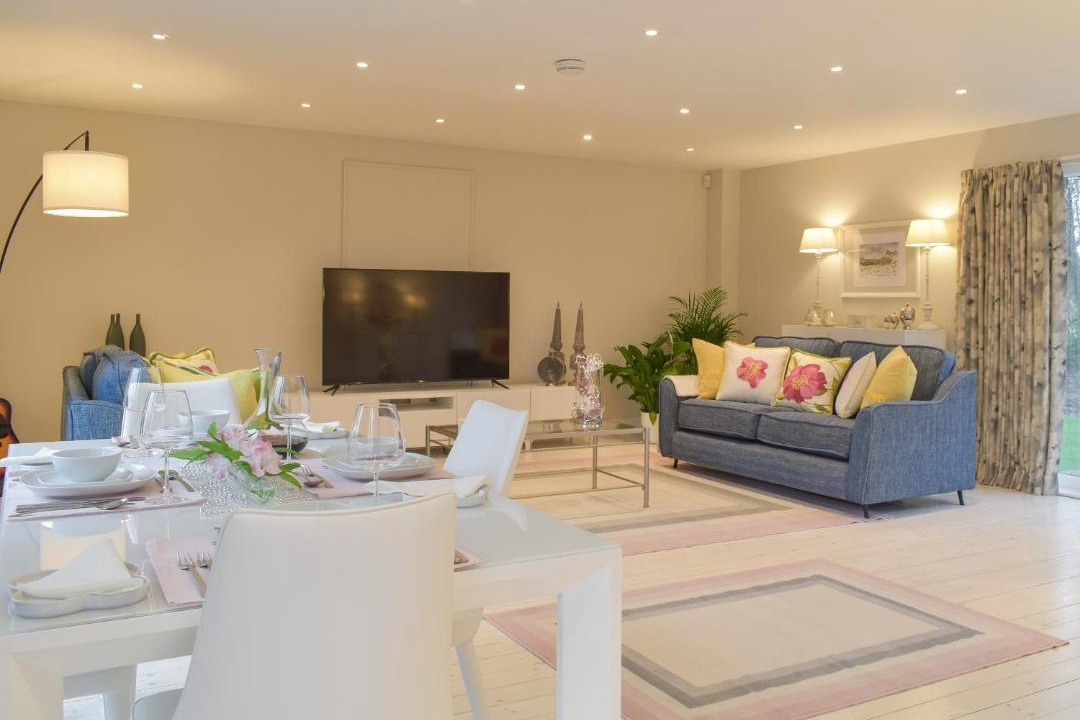 Photo of Others in Bilston