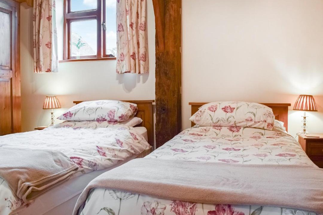 Photo of Others in Thame