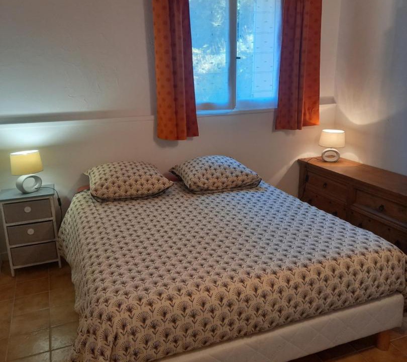 Photo of Bedroom in Venterol
