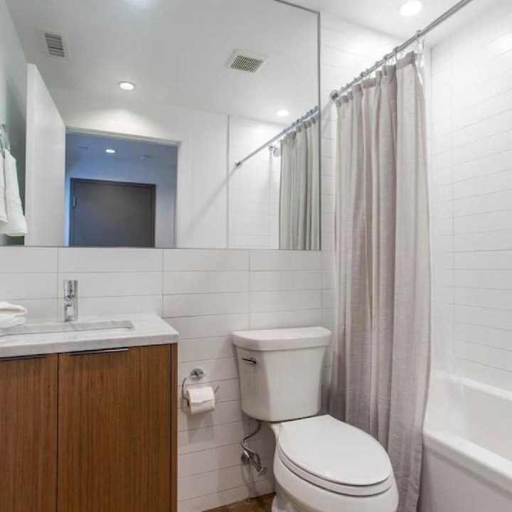 Photo of Bathroom in Washington Square West