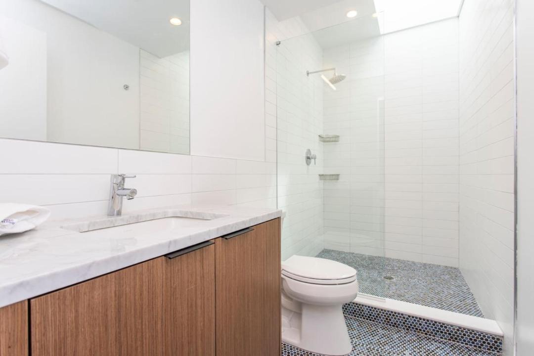 Photo of Bathroom in Washington Square West