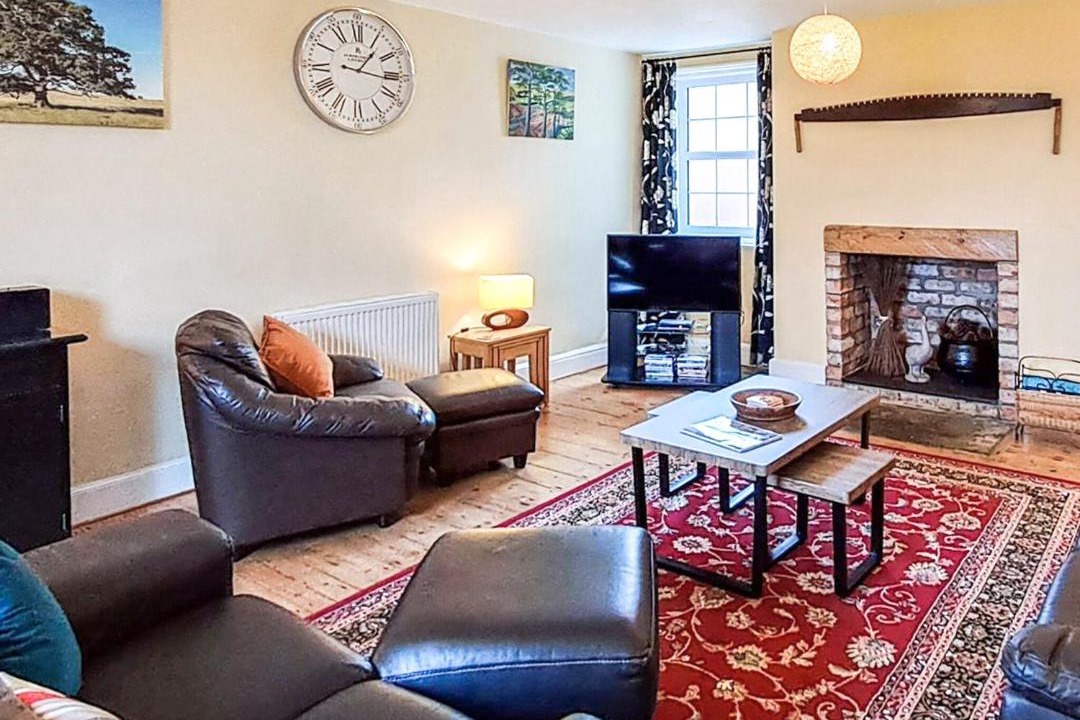 Photo of Others in Low Catton