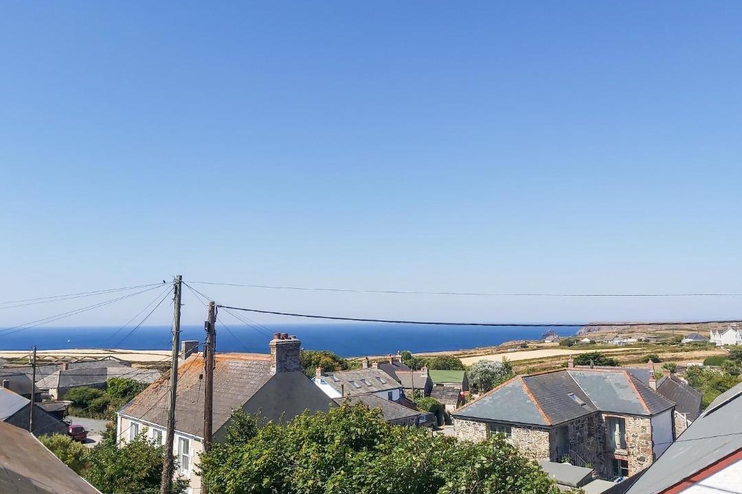 Photo of Others in The Lizard