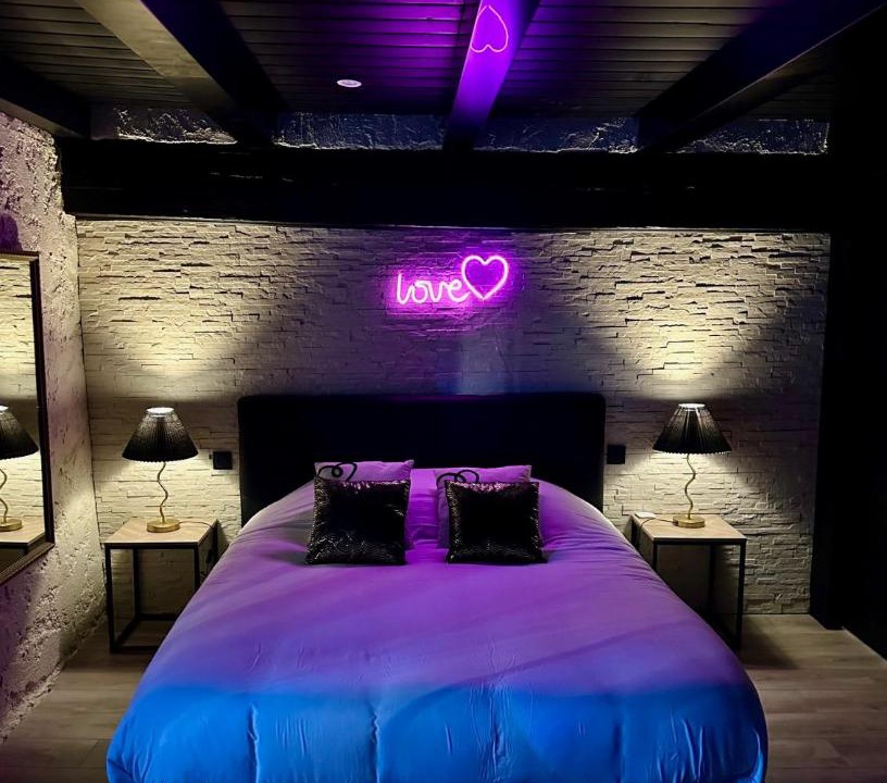 Photo of Bedroom in Paroisse Notre-Dame