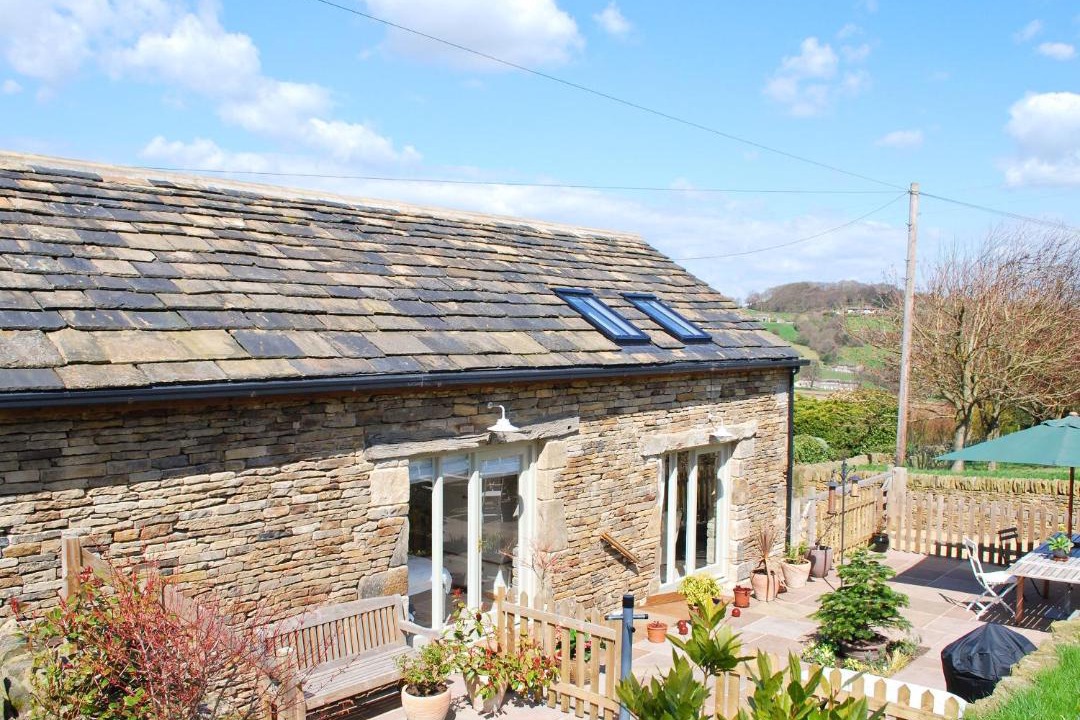 Photo of Others in Honley