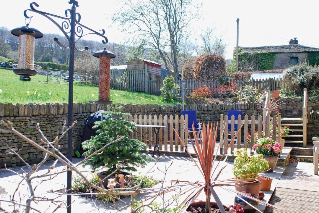 Photo of Others in Honley