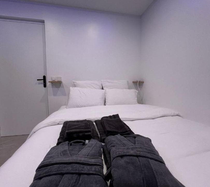 Photo of Bedroom in Dreux