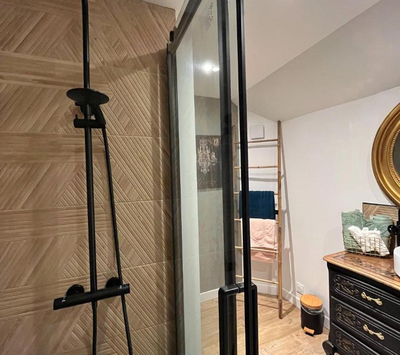 Photo of Others in Saint-Aubin