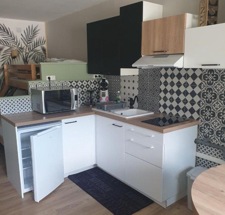 Photo of Kitchen in La Celle-sous-Gouzon