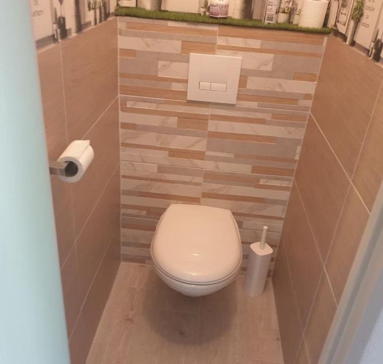 Photo of Bathroom in La Celle-sous-Gouzon
