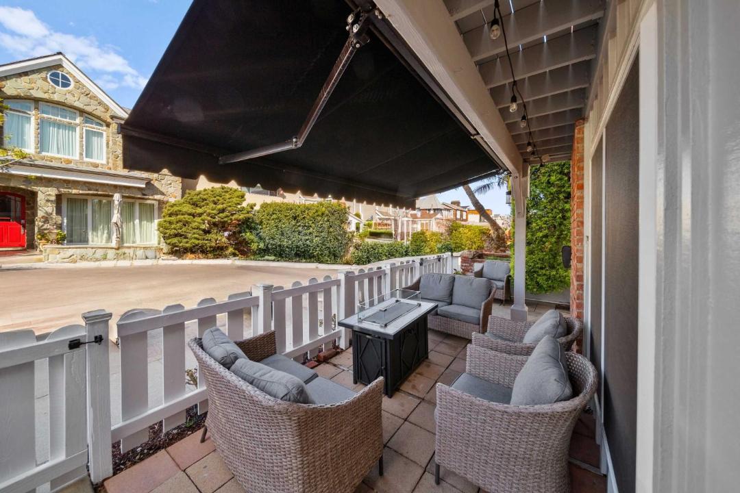 Photo of Patio Balcony in Balboa Island