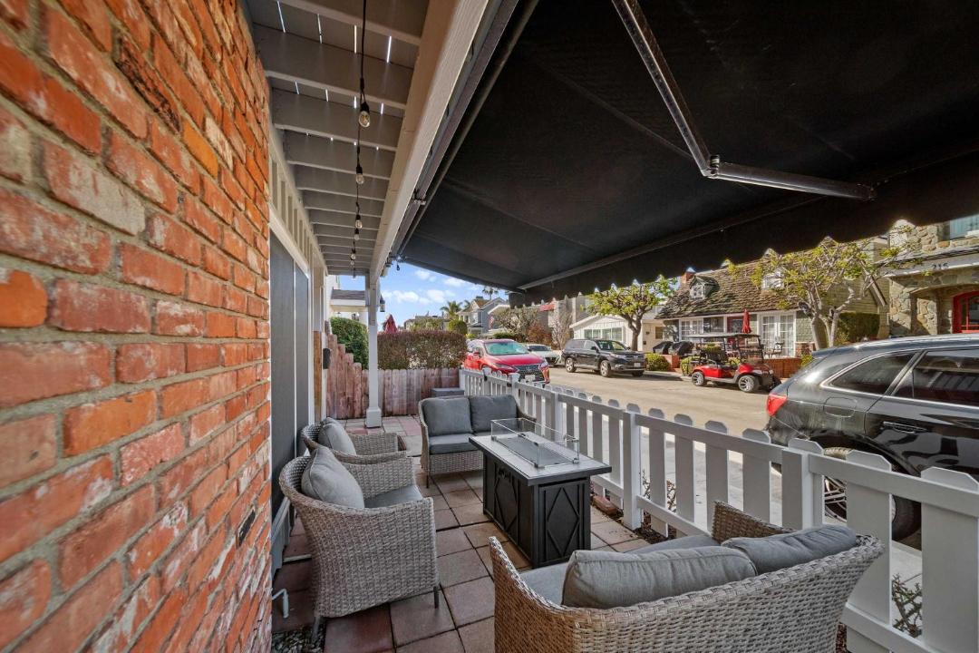 Photo of Patio Balcony in Balboa Island
