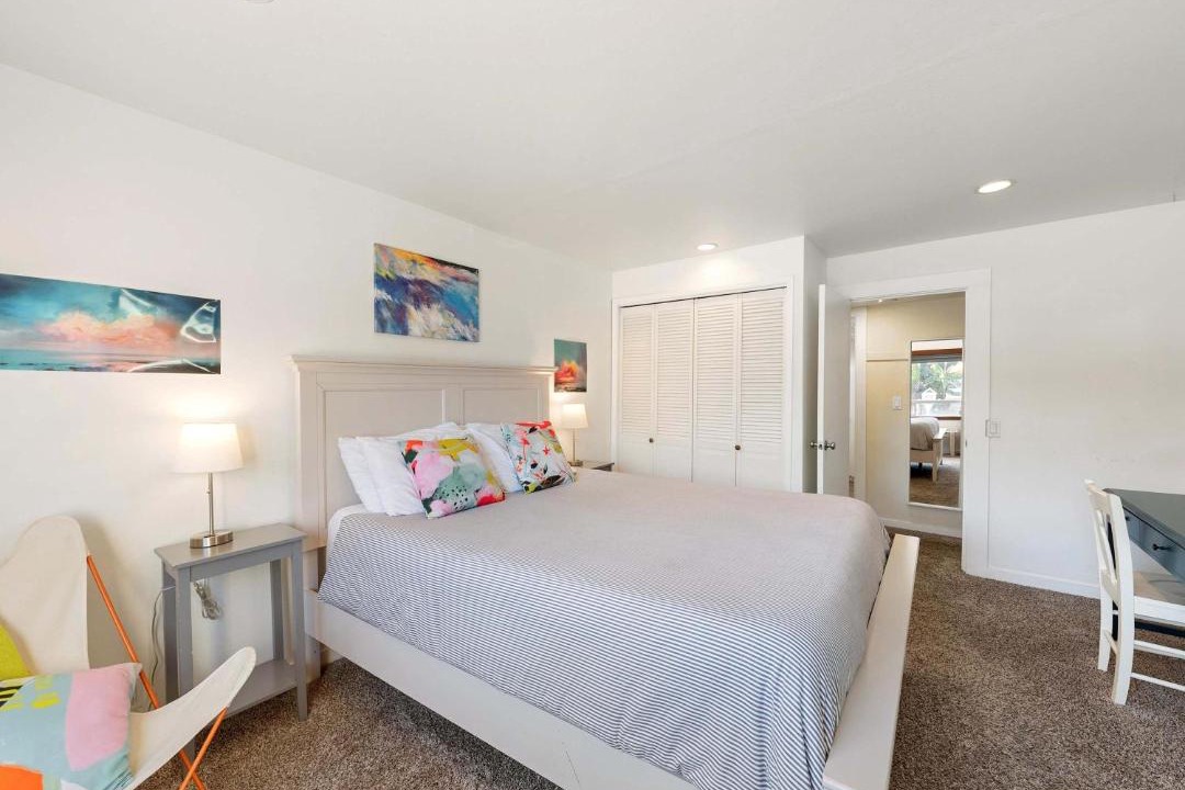 Photo of Bedroom in Opal Cliffs