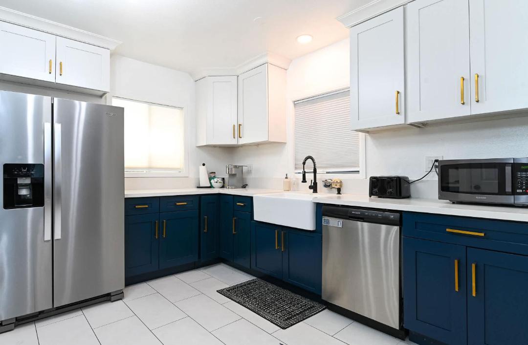 Photo of Kitchen in Alamitos Beach