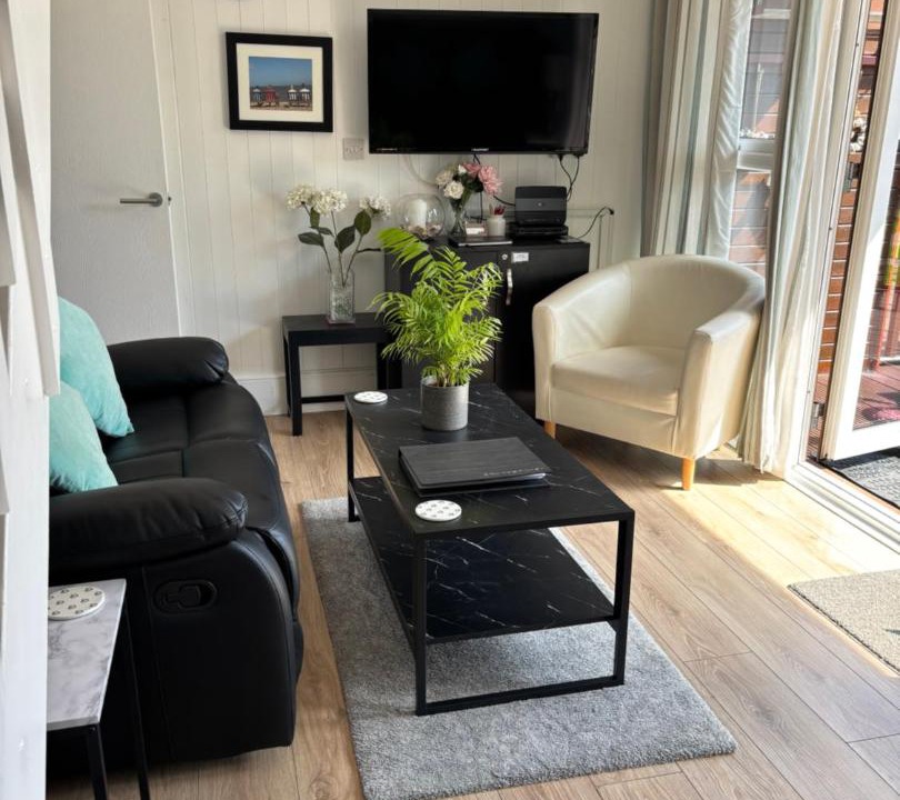 Photo of Others in Martin