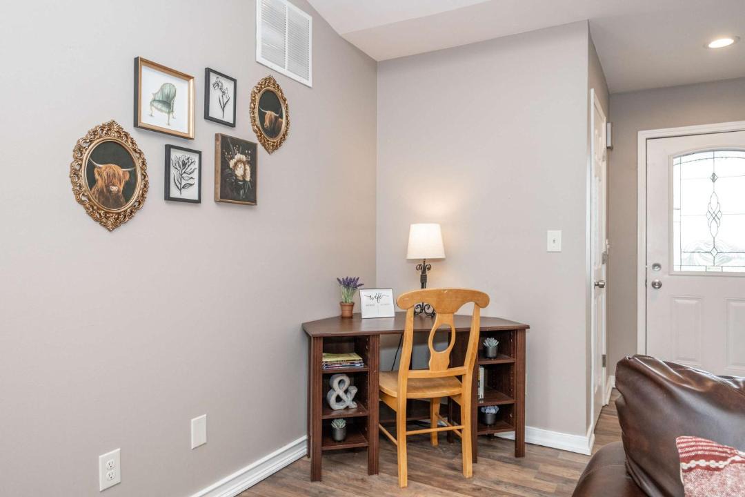 Photo of Others in Monroe