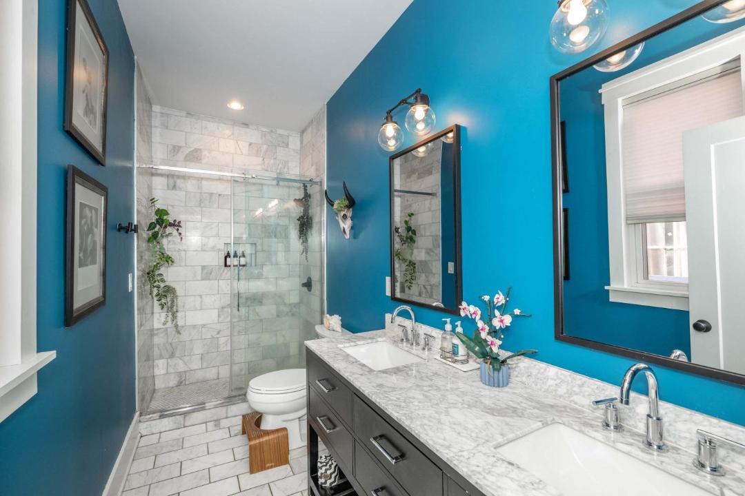 Photo of Bathroom in Northside