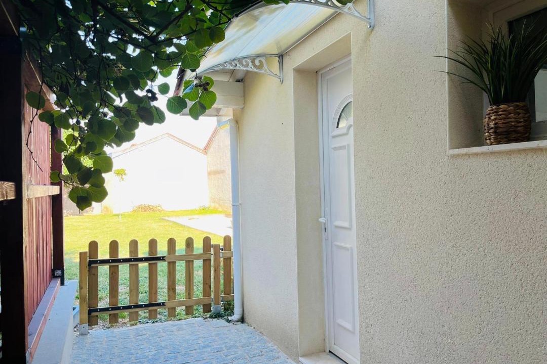 Photo of Others in Miribel