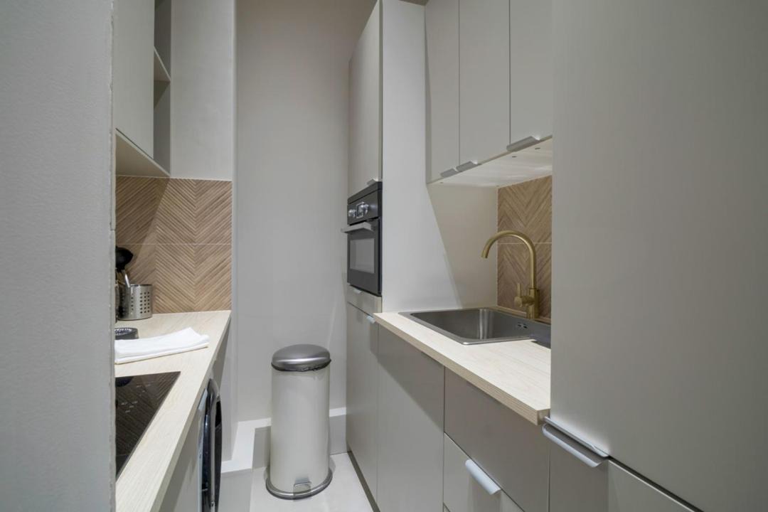Photo of Others in Porte-Dauphine