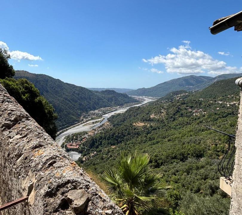 Photo of Others in Bonson