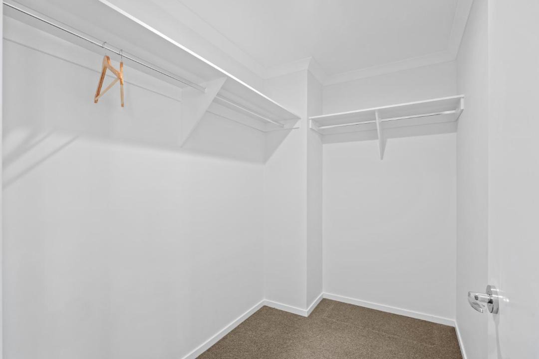 Photo of Others in Spring Mountain