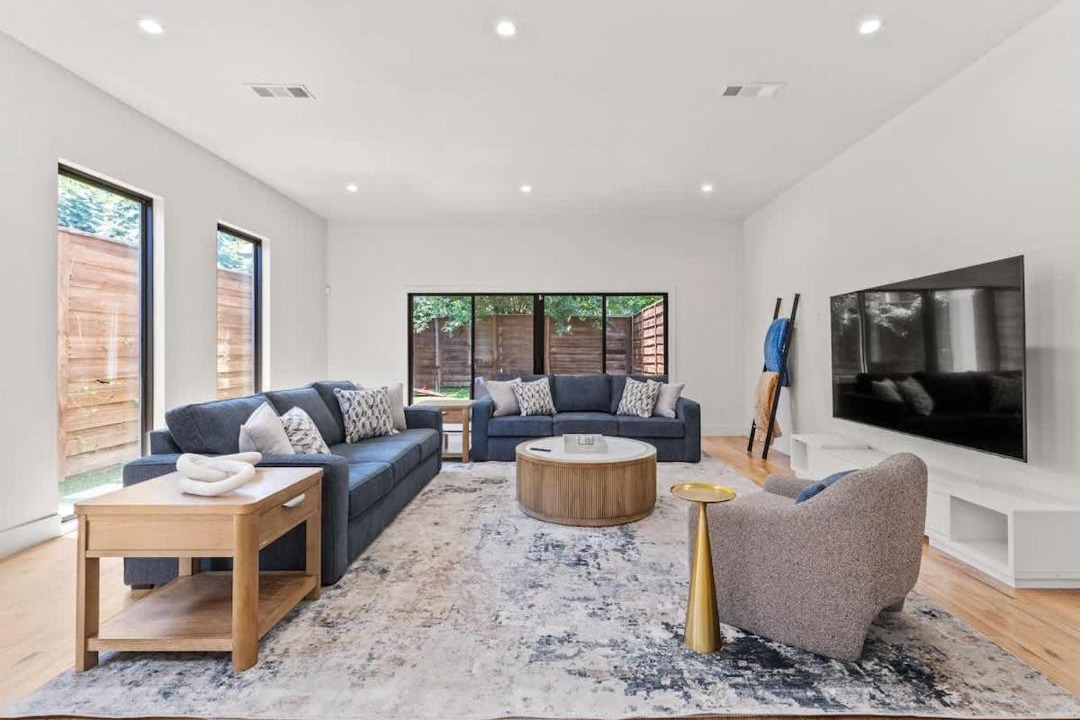 Photo of Livingroom in Old East Dallas