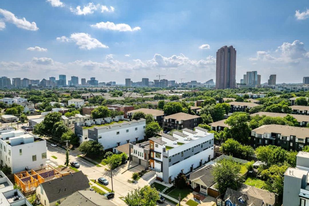 Photo of Others in Old East Dallas