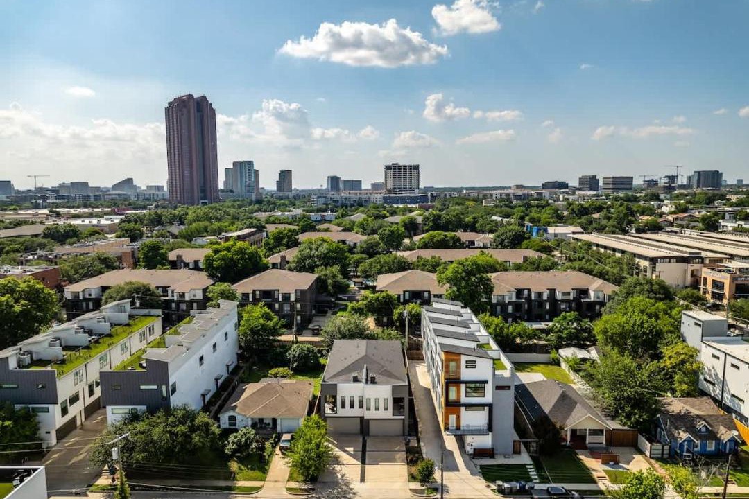 Photo of Others in Old East Dallas