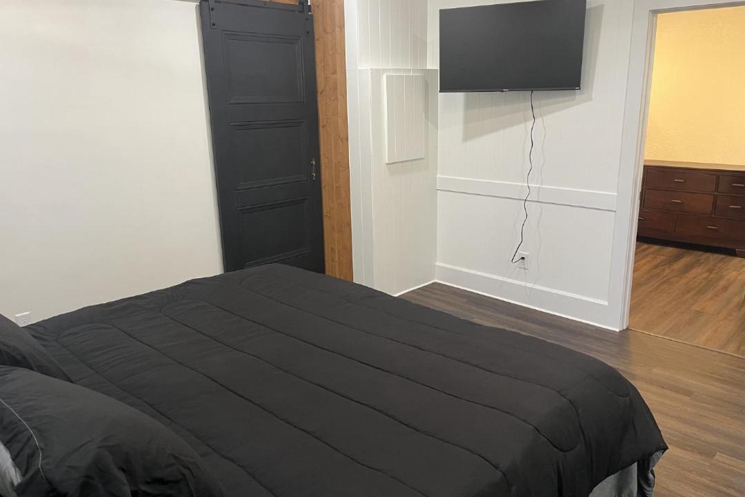 Photo of Bedroom in Newark