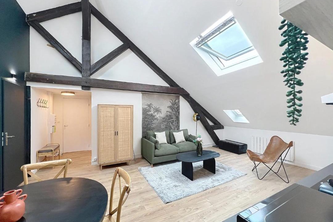 Photo of Others in Hincmar