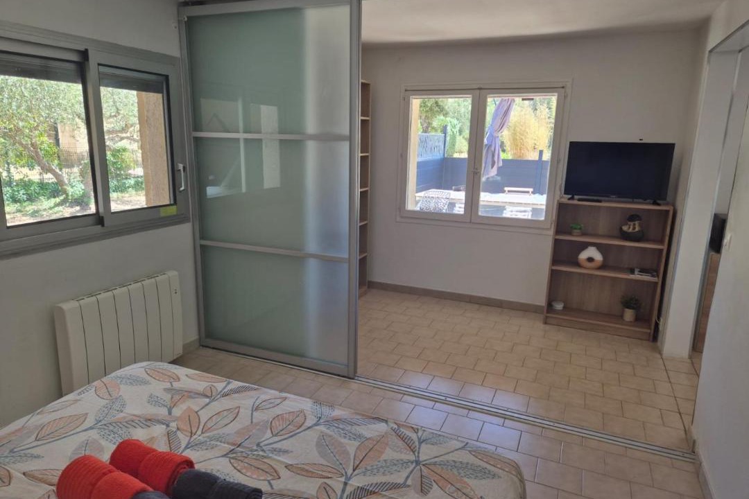 Photo of Others in Lauris