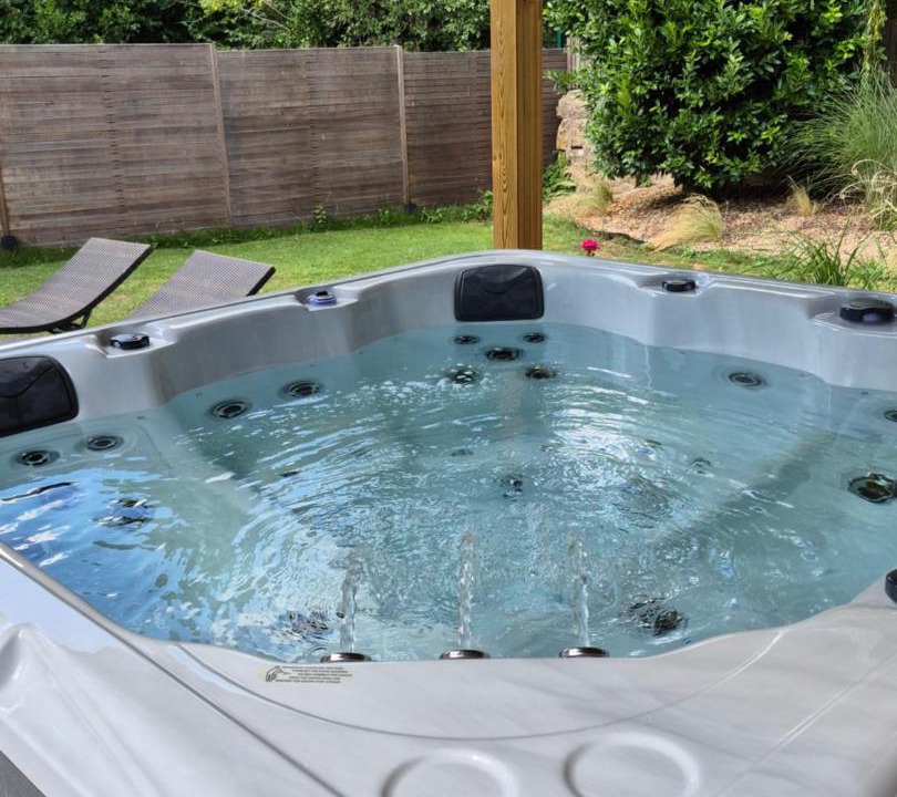 Photo of Others in Tetaigne