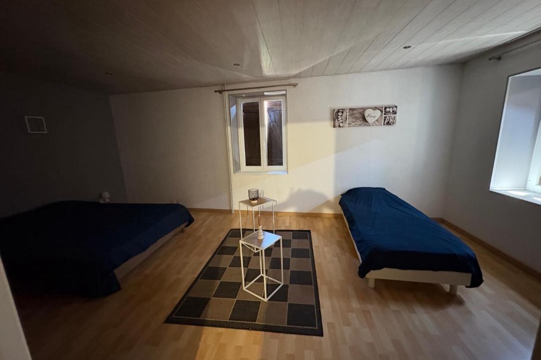 Photo of Others in Esprels