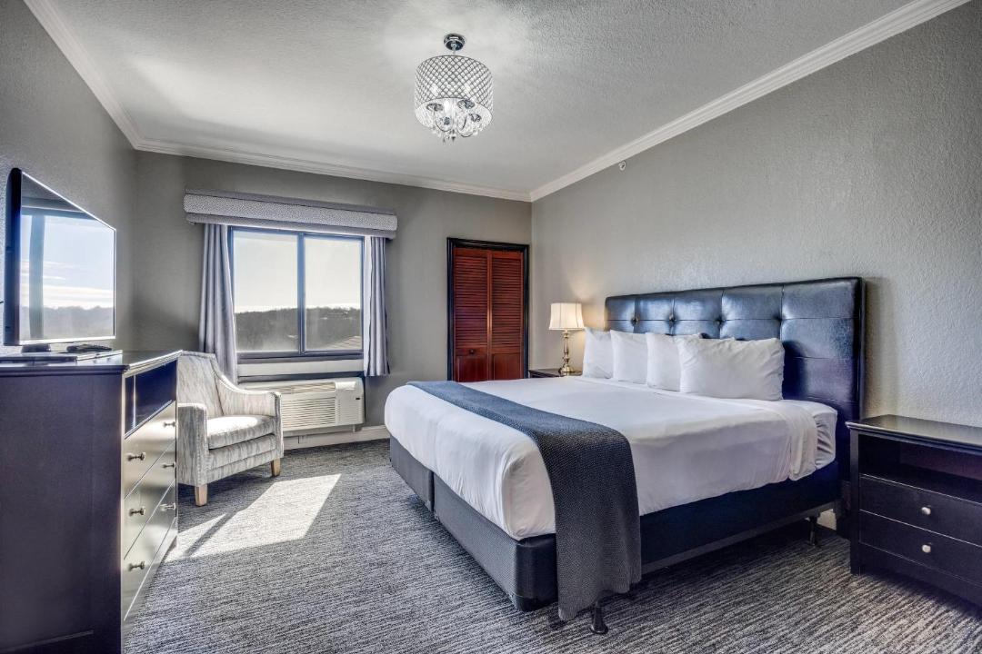 Photo of Bedroom in Pottsboro