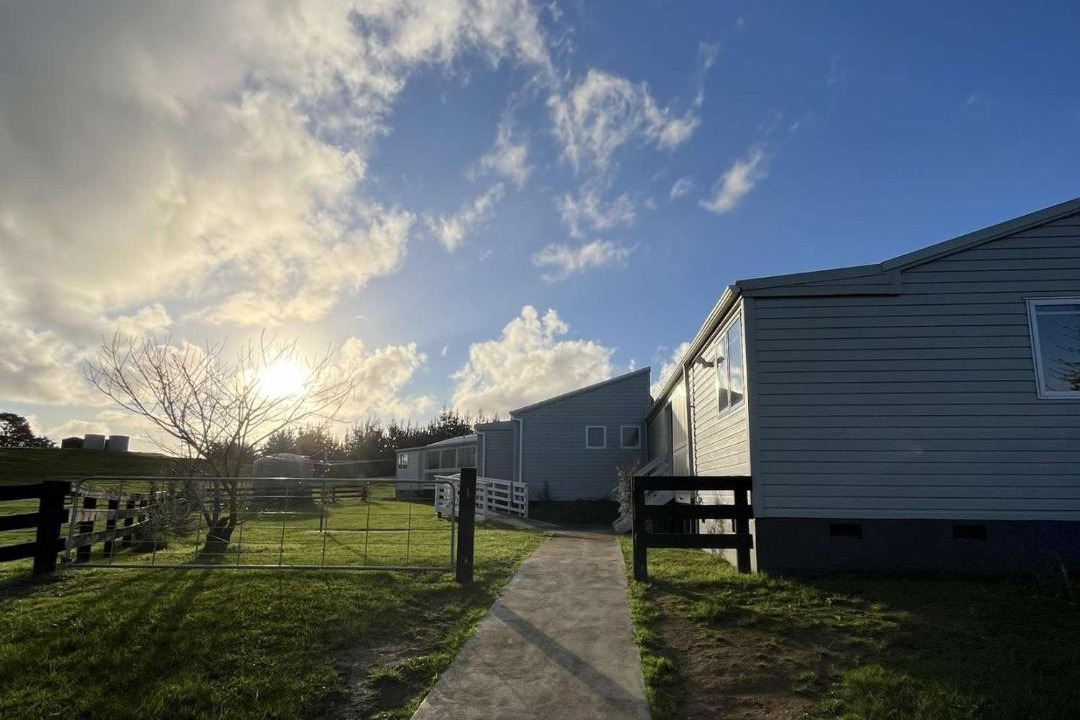 Photo of Others in Pouto