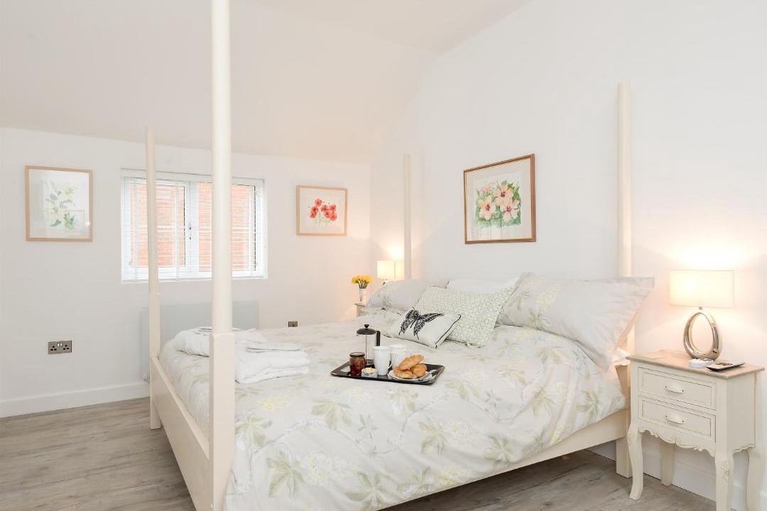 Photo of Others in Boughton