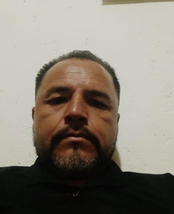 Photo of Human In Picture in Leon