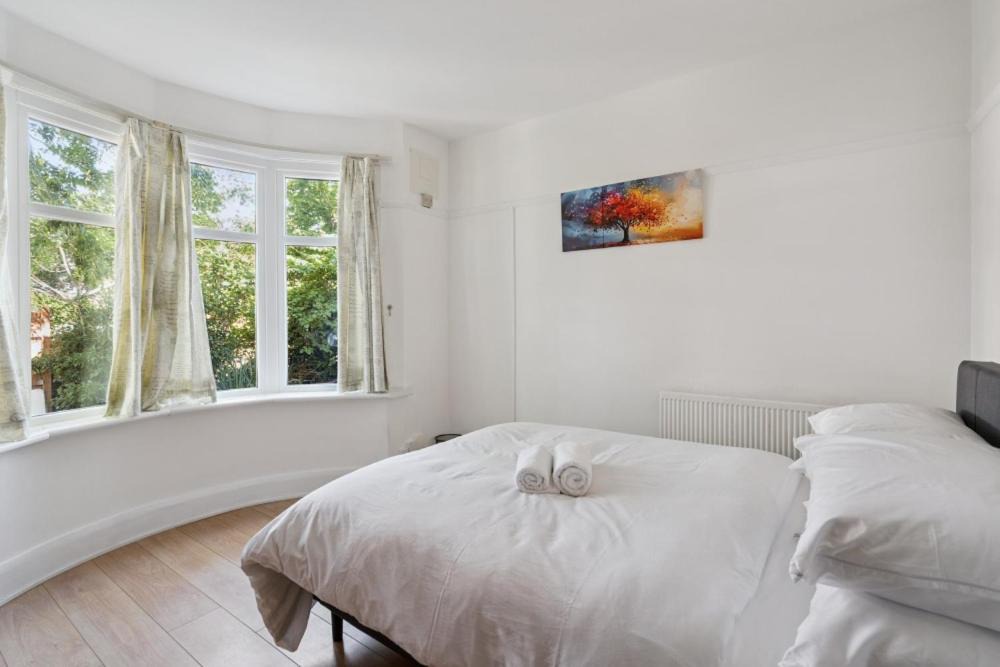 Photo of Bedroom in Pinner South