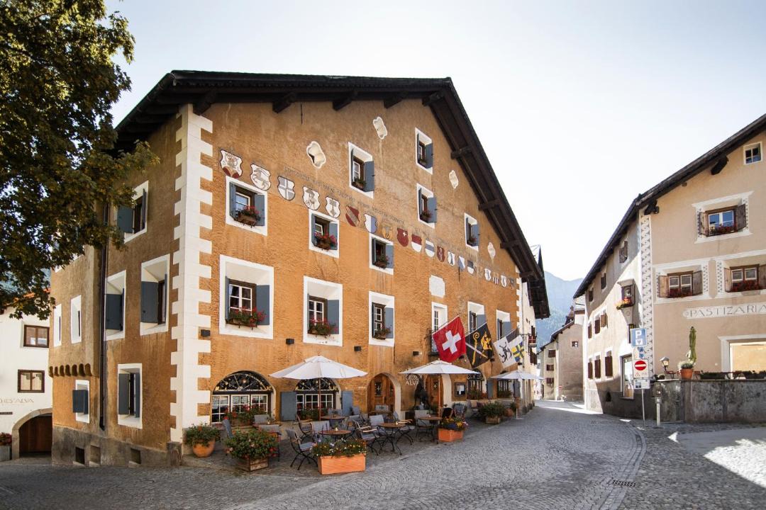 Photo of Buildings in Zuoz