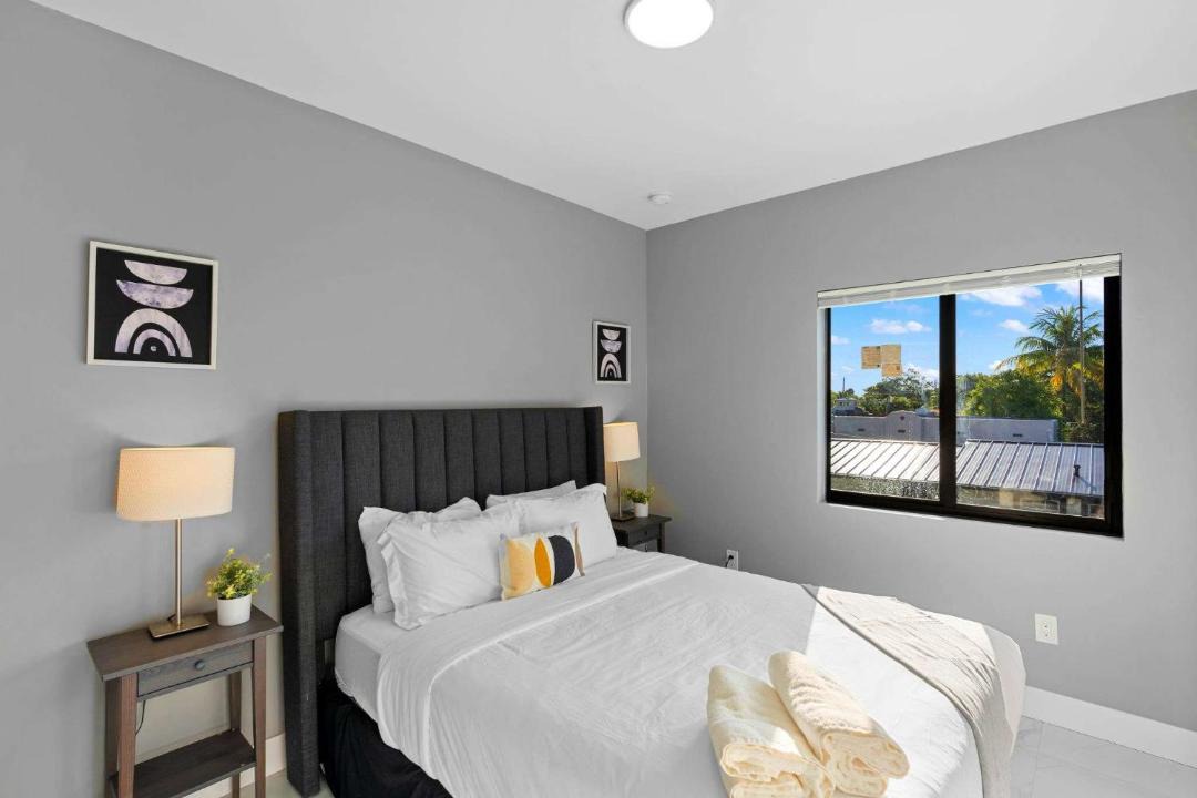 Photo of Bedroom in Allapattah