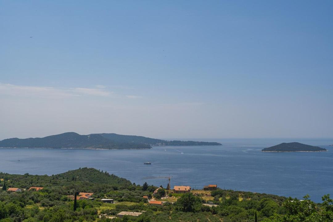 Photo of Others in Brsecine