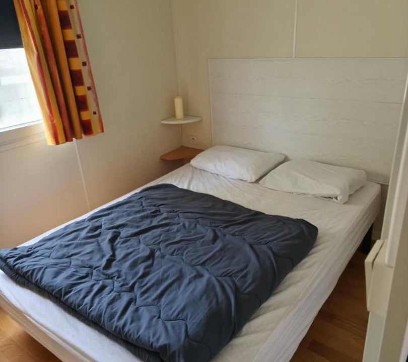 Photo of Bedroom in Rue