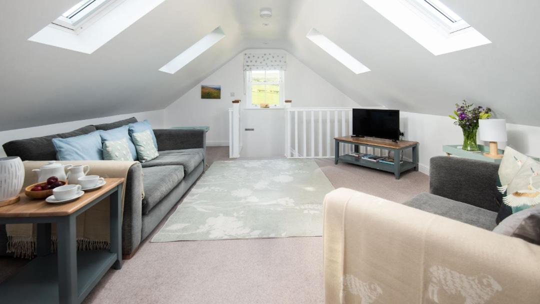 Photo of Others in Ingram