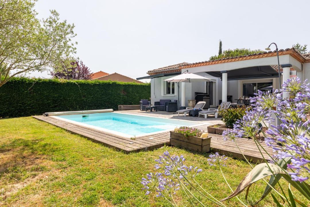 Photo of Others in Fals