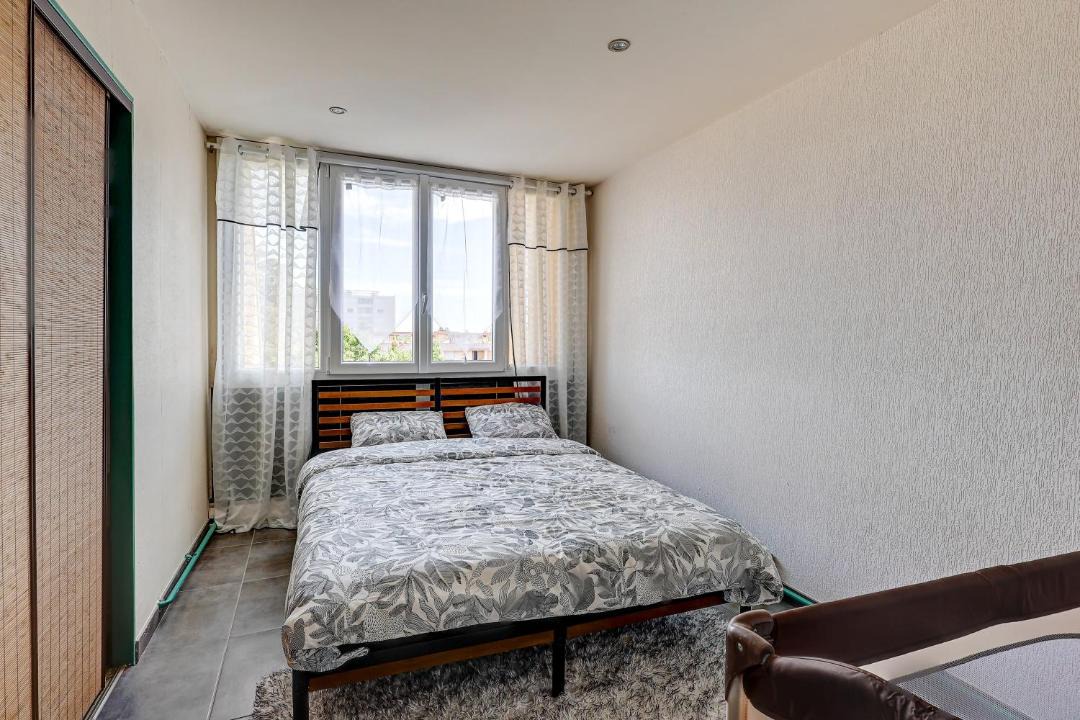 Photo of Bedroom in Chenove