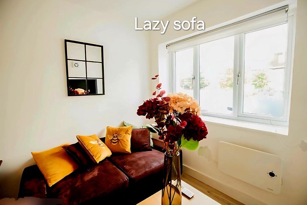 Photo of Others in Coombe Hill