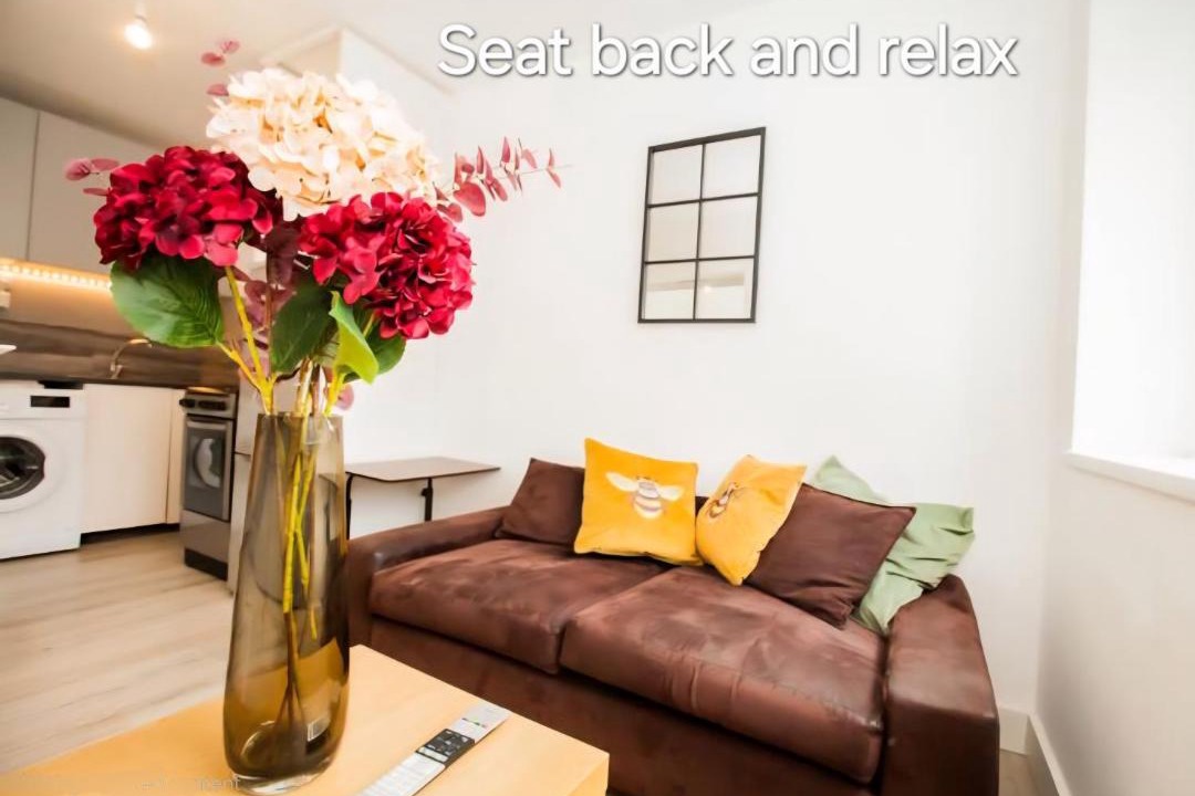 Photo of Others in Coombe Hill