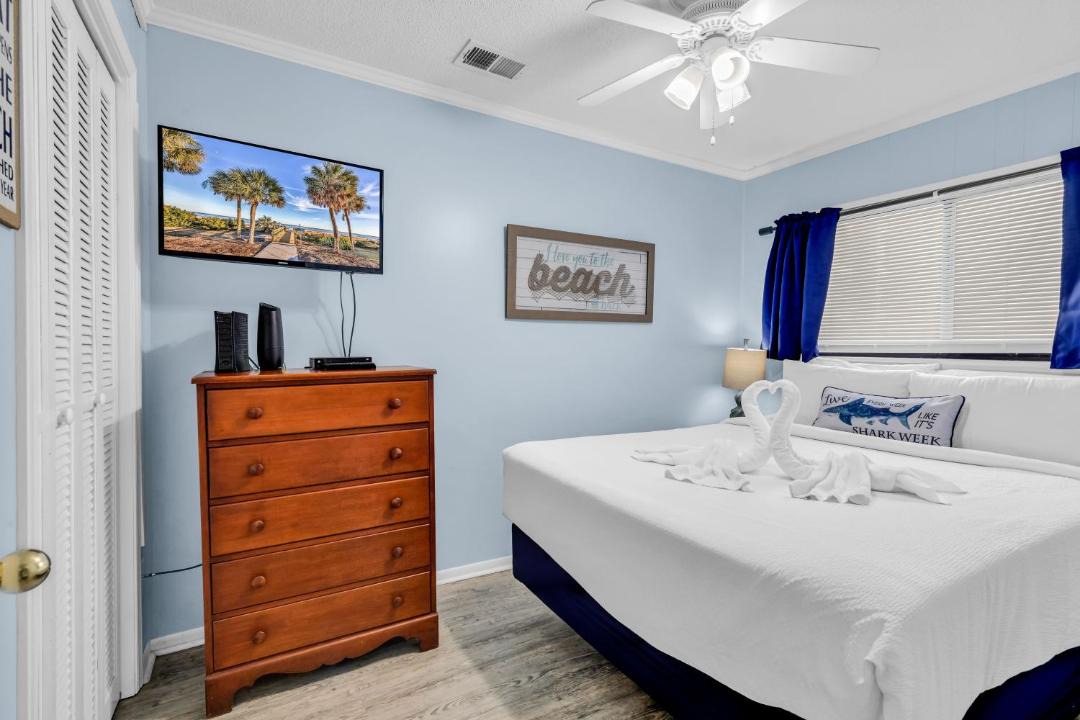 Photo of Bedroom in North Myrtle Beach