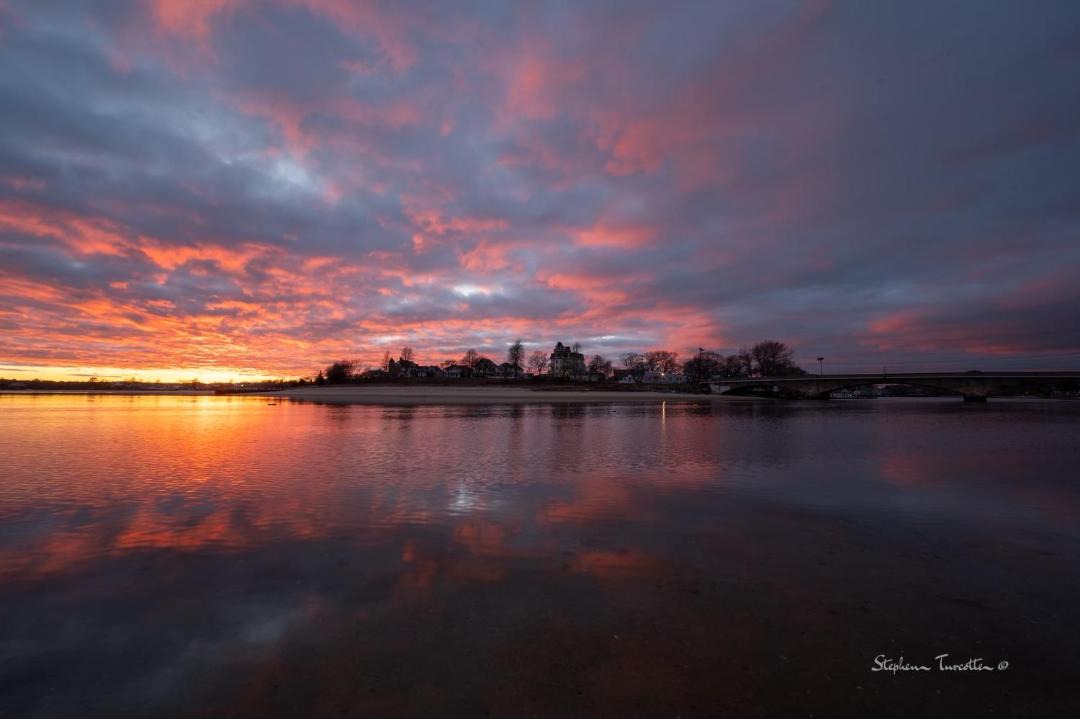 Photo of Others in Onset